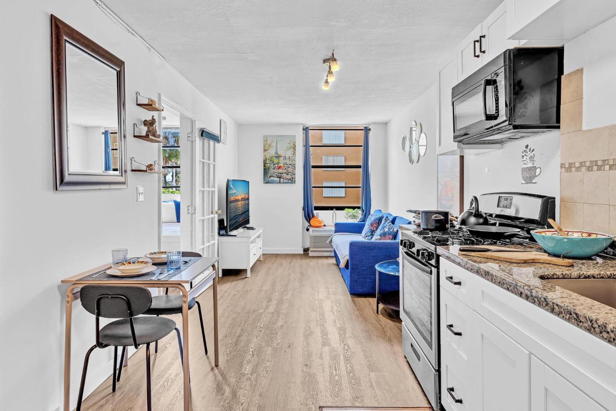 1 Bedroom In The Best Location In South Beach ! Маями Бийч Екстериор снимка